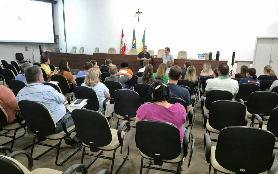 Secretaria de Estado da Saúde participa de reunião técnica sobre inseto maruim no município de Luiz Alves